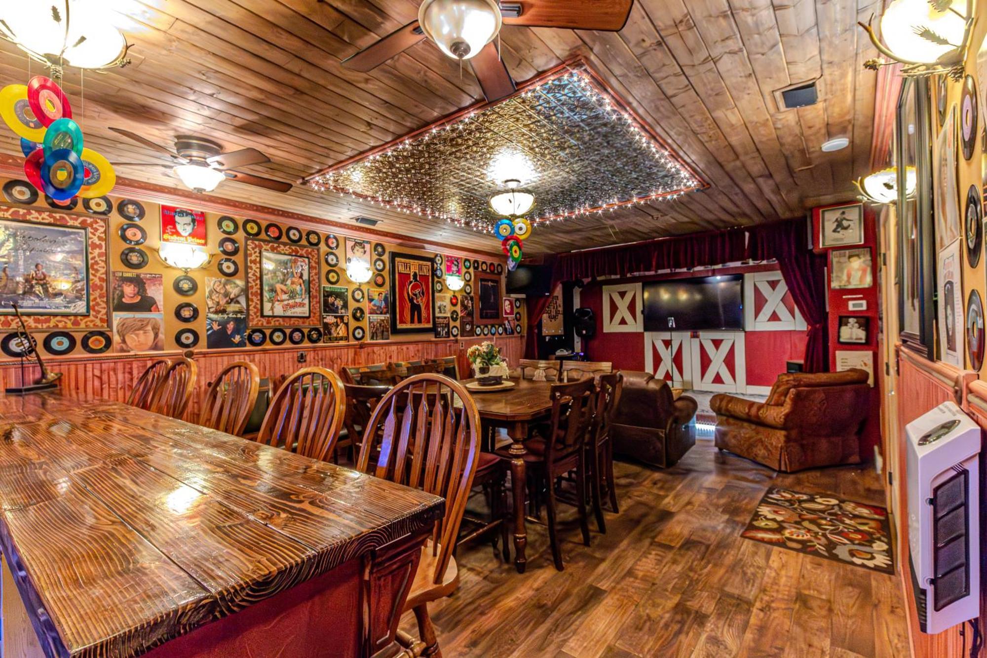 The Honky Tonk Cabin Long Valley Junction Exterior photo